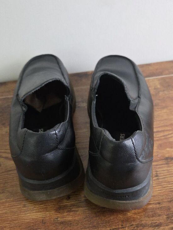 Skeckers Y2K Black Leather Slip-On Men’s Loafers Sz 8.5 Dark Academia Euro Boho main image 8